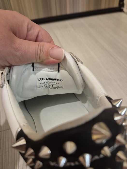 Vand adidasi originali Karl Lagerfeld