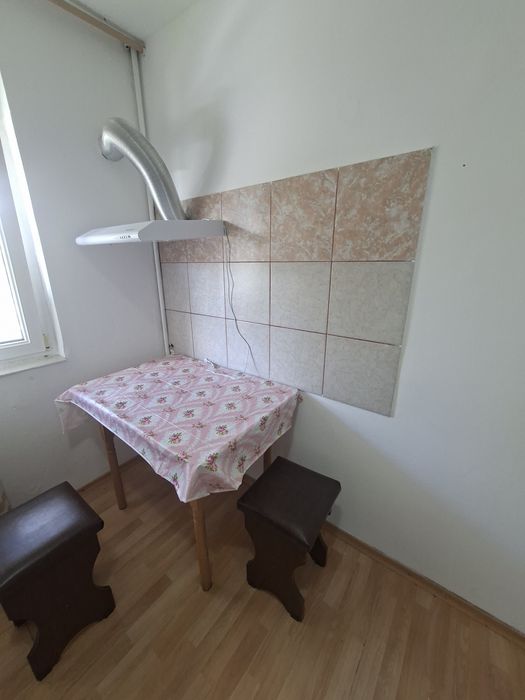 Garsoniera Etaj 1 Podu Ros Cantemir cu Baie!