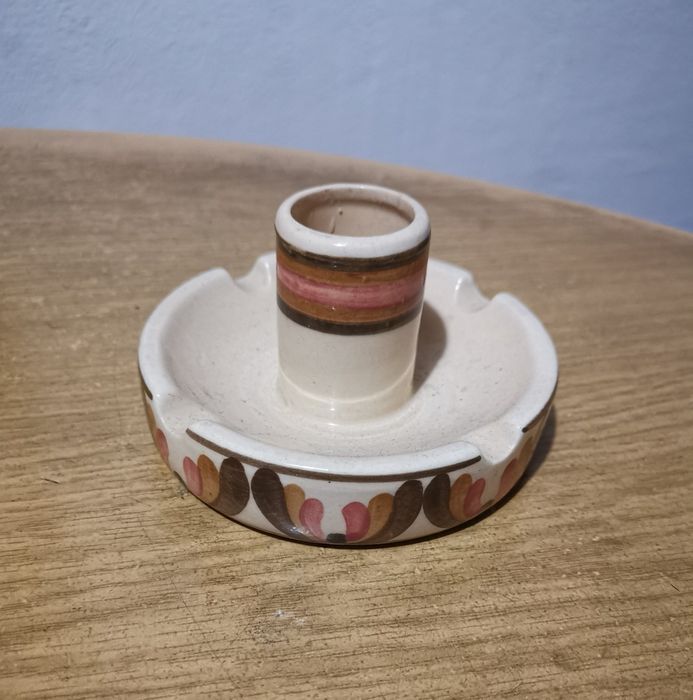 Свещници от месинг, ковано желязо, керамика, стъкло и др