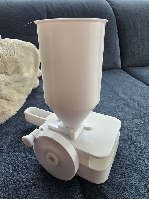 Ръчна сеялка за семена