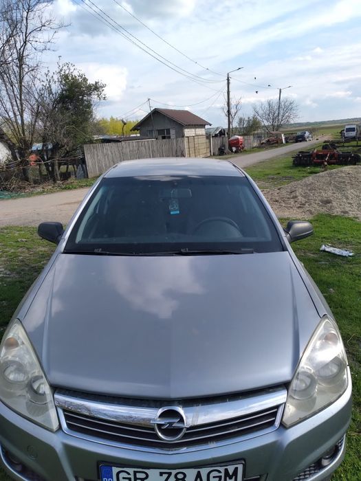 Vând opel astra h