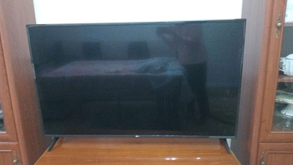 Продается телевизор. Б/у