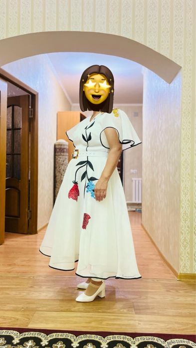 Продаю платье один раз одевала