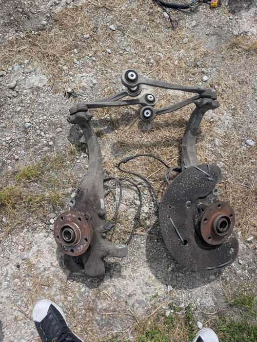 Fuzeta stanga dreapta fata Audi a4 b8 a5 q5 a6 4g c7 a7 2014