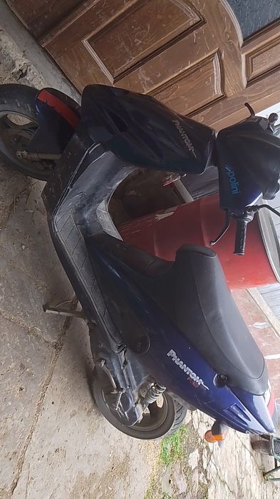 Vând scuter malagutty F12