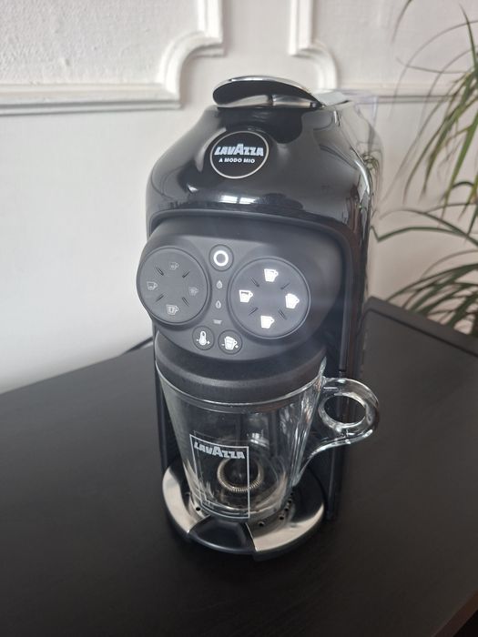 Кафемашина Lavazza Desea ( a modo mio )