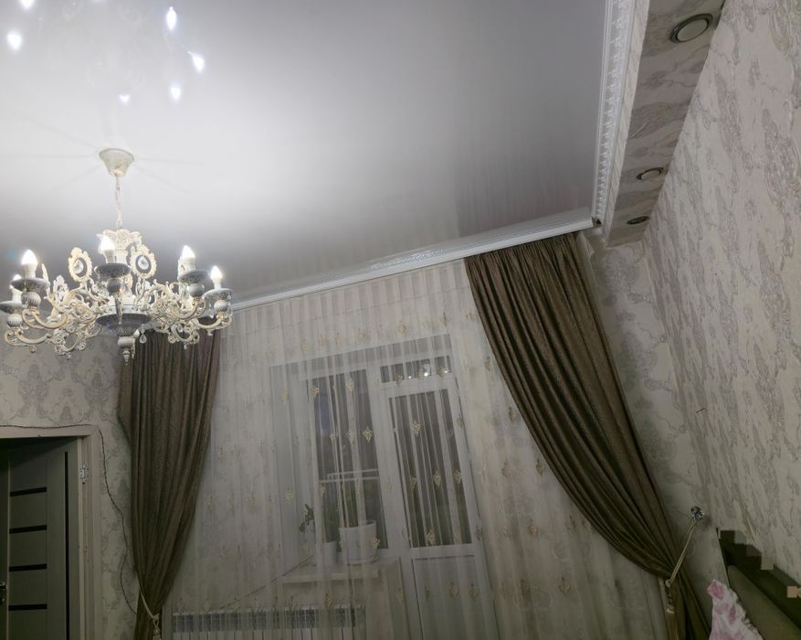 Квартира 2 - 3 комнатная.