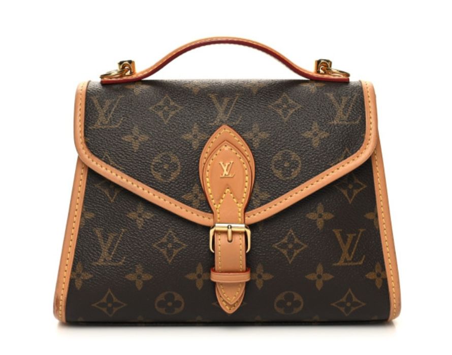 Louis Vuitton чанти налични