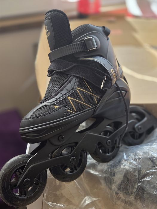 Два чифта неизползвани ролери