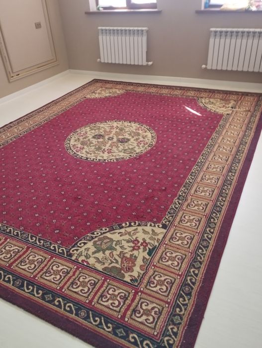 Искандер Гилем Сатылады.