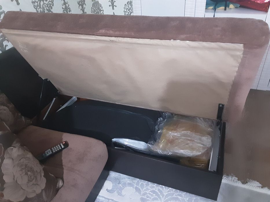 Продается угловой диван