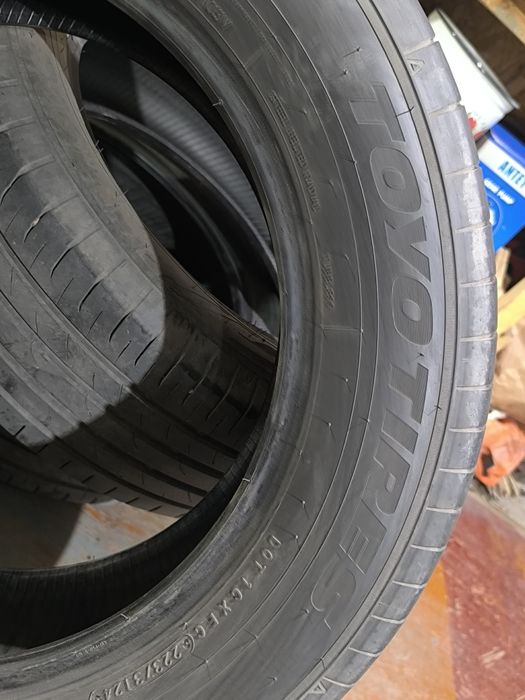 Продам б/у авто шины,в отличном состоянии