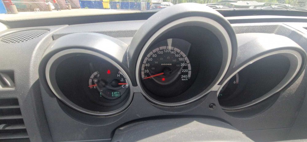 Vand Dodge Nitro