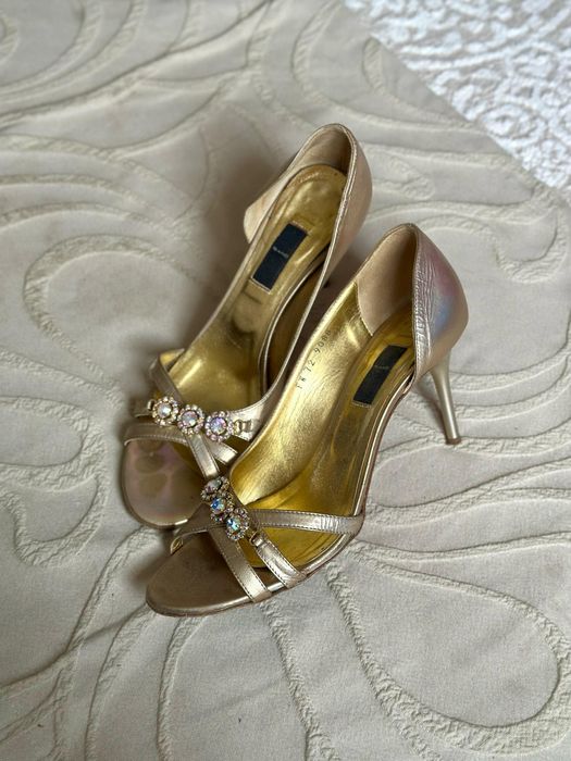 Продам обувь б/у