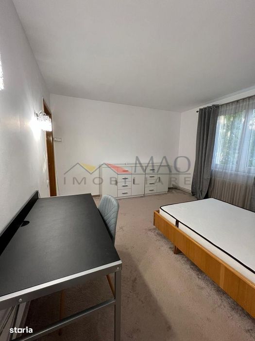 Cornisa - Vanzare ap. 4 camere - Str. Constantin Romanu Vivu