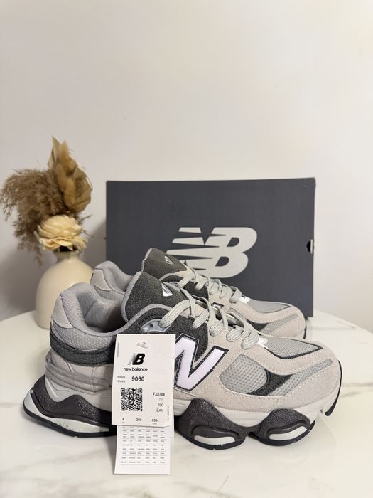 N E W B A L A N C E 9060 Gri
