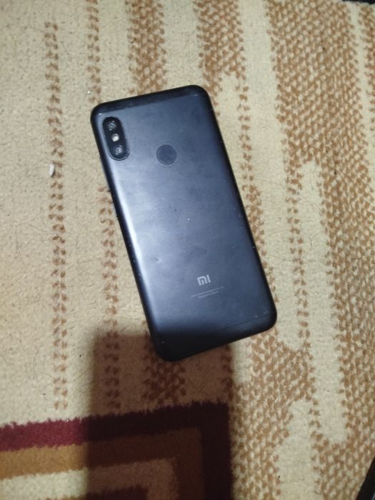 Redmi 6 sotiladi