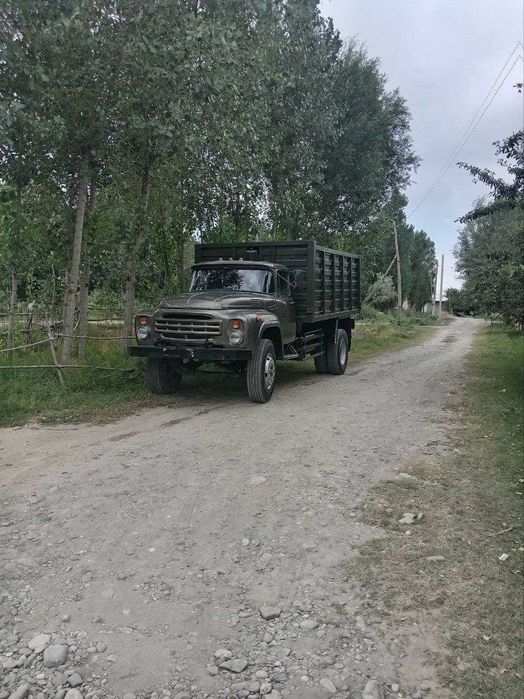 Zil 130 sotiladi