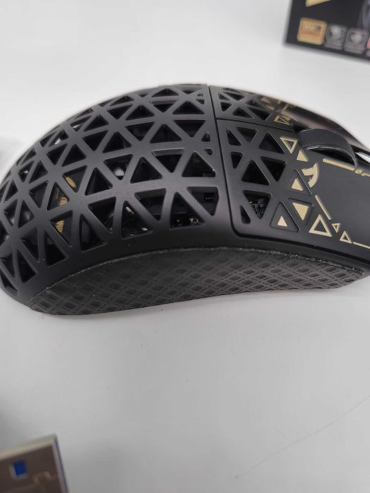 Mouse Gaming ATTACK SHARK R5 Ultra 8K, PAW3950, Negru - Grad E