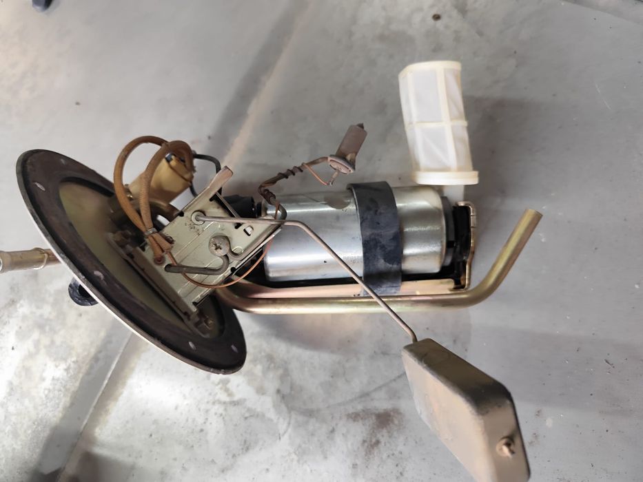 Бензонасос Мазда 626