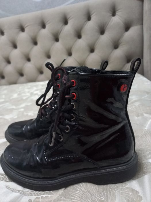 Ботинки демисезон на девочку