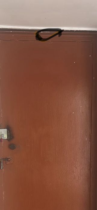 дверь срочно продам