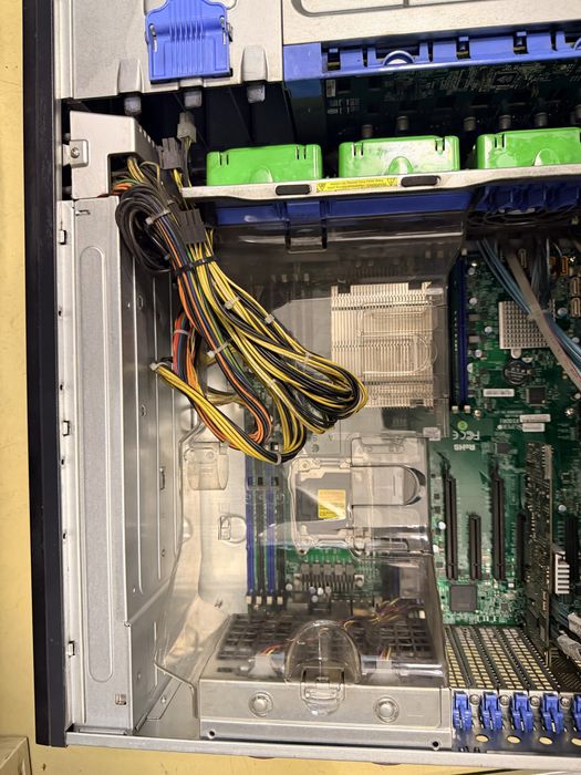 Сервер Supermicro CSE-745TQ-R800LPB