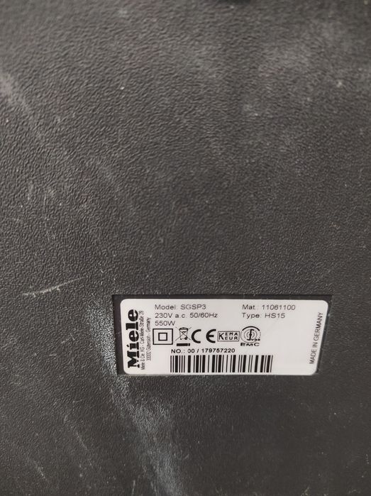 Прахосмукачка Миеле / Miele Complete C3