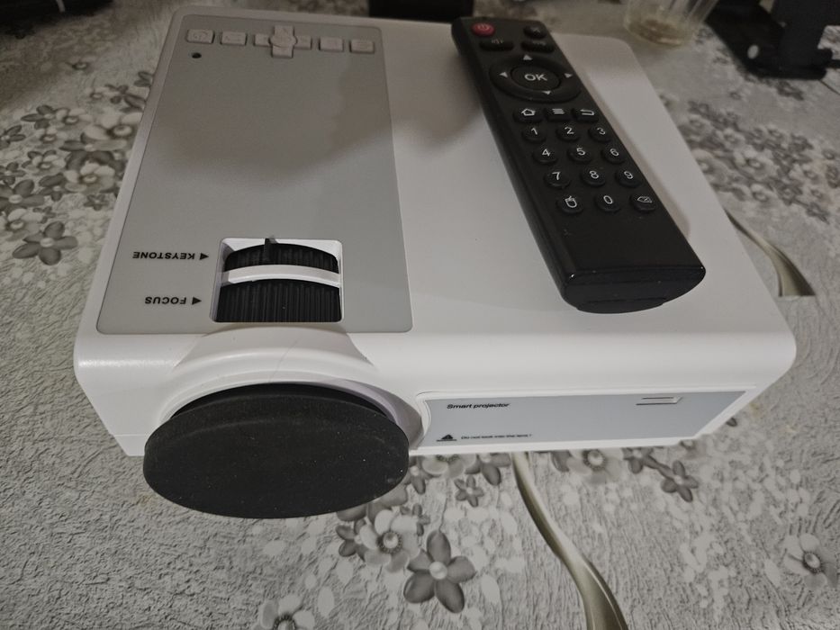 Проектор новый ..