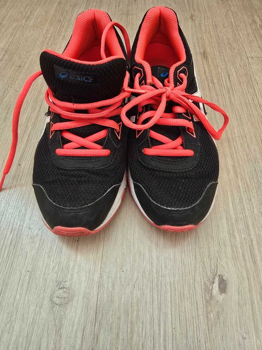 маратонки ,PUMA , ASICS