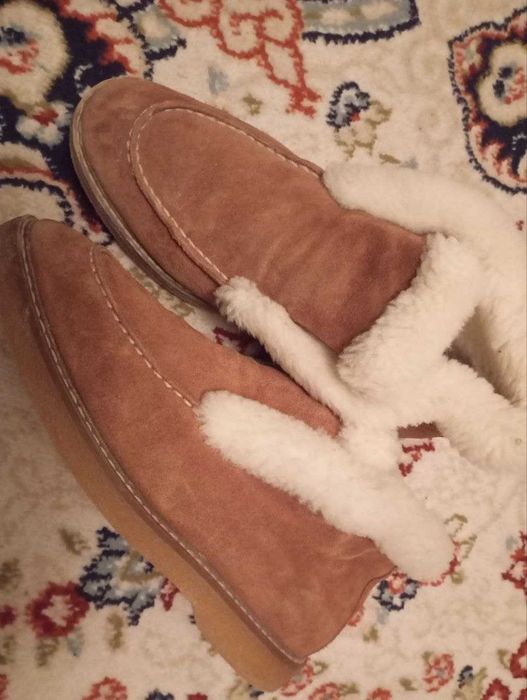 Қыстық жып-жылы аяқкиім