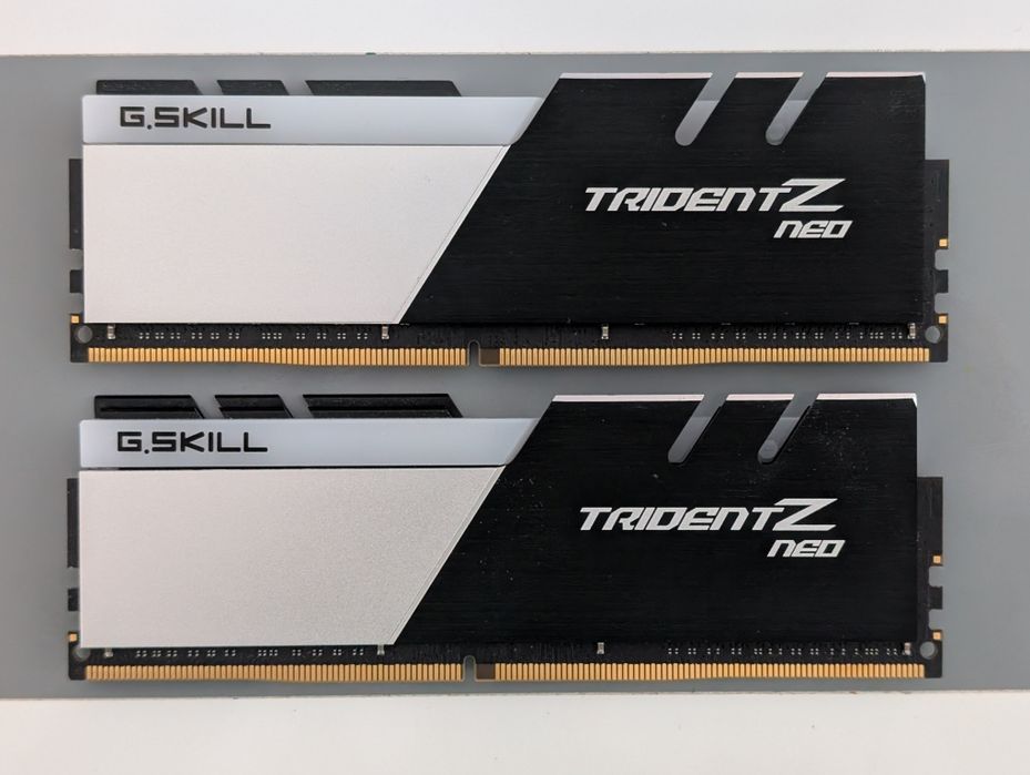 Vând kit memorii ddr4 32gb 3600 CL 16 G.SKILL TridentZ Neo
