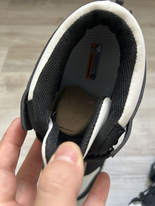 Джорданы кросовки новые