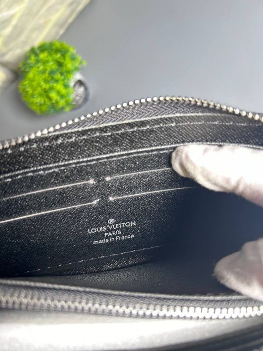 Louis Vuitton кошелек