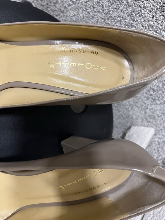 Продам туфли женские