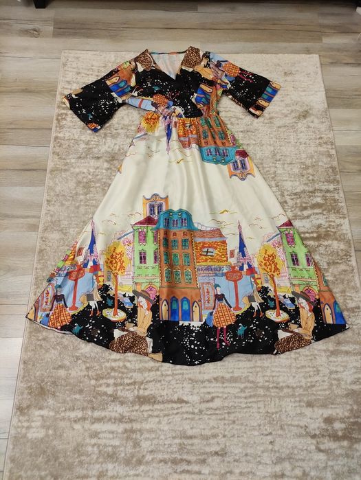 Rochie de poveste colorată