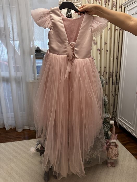 Платье на девочку