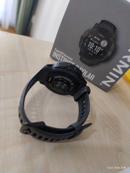GARMIN INSTINCT 2 SOLAR 45mm - Ceasul care nu se oprește. În garantie.