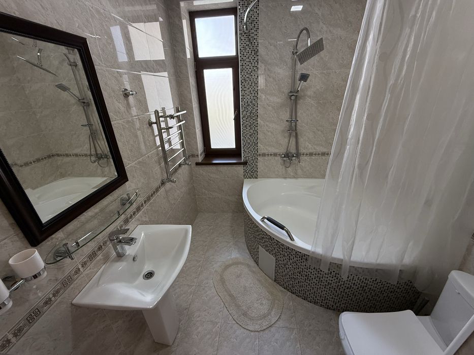 Аренда дома на 5 сотках Мирзо Улугбек Центр Луначарского Топ Локация