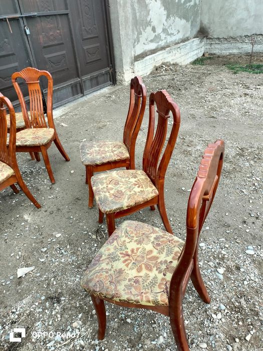 Стол стулья мебель