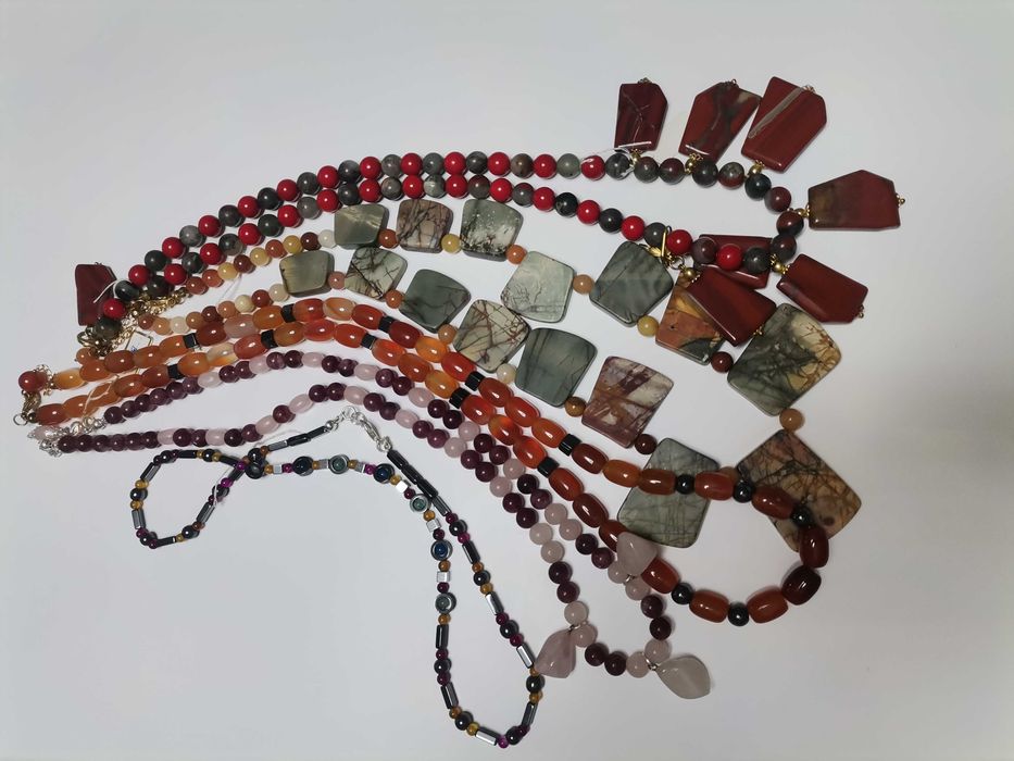 Само 14 Евро - 5 БРОЯ гердани и колиета от натурални камъни