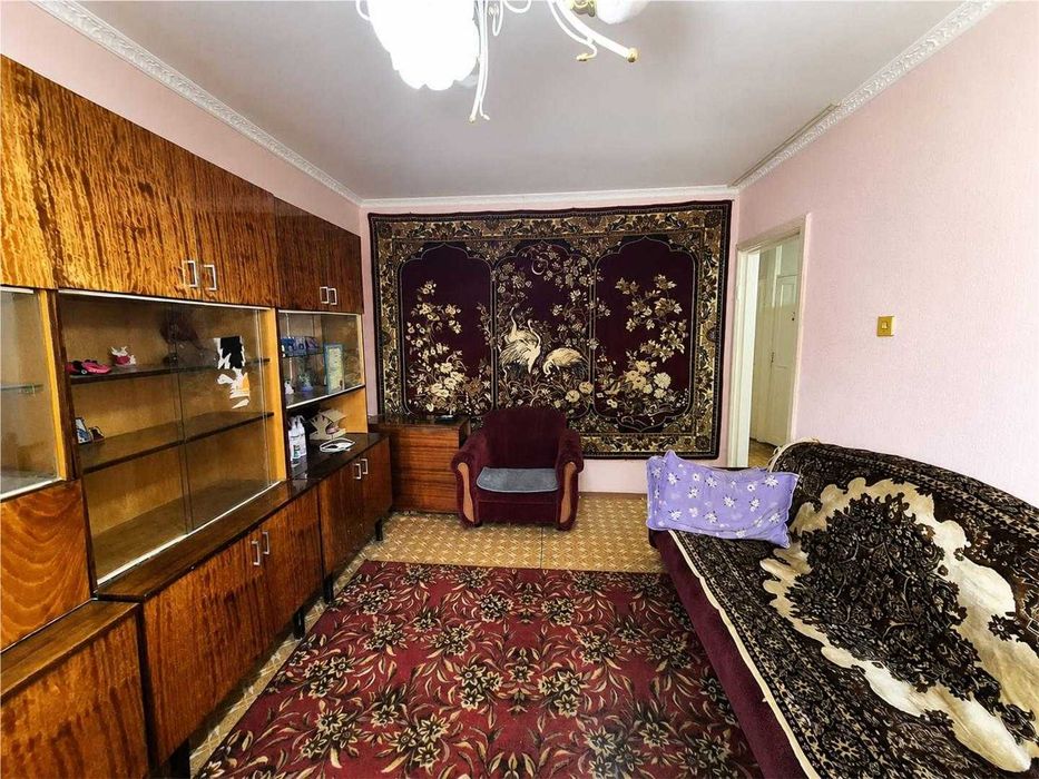 Продам 3 комн квартиру на 3 мкр