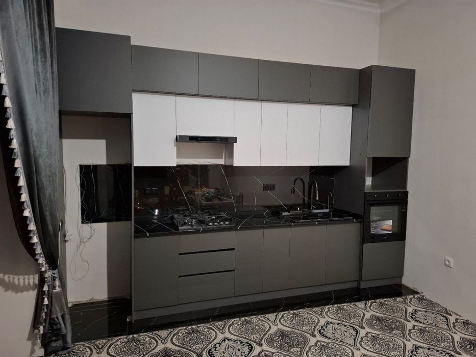 Кухинний гарнитур