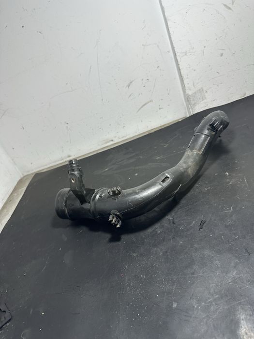 Furtun intercooler Volkswagen Vw Golf 4 1.9 TDI ALH AXR ASV 1J0129654S