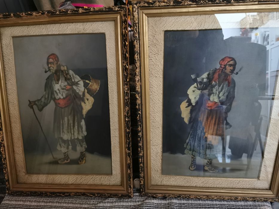 Doua tablouri pereche