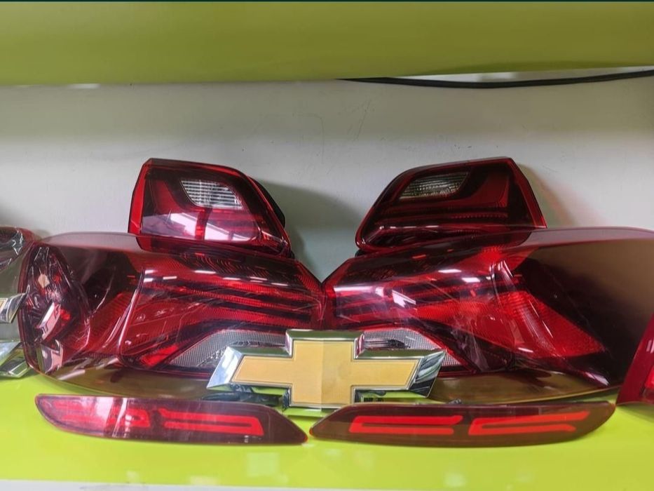 Onix fara oldi orqa skitkada