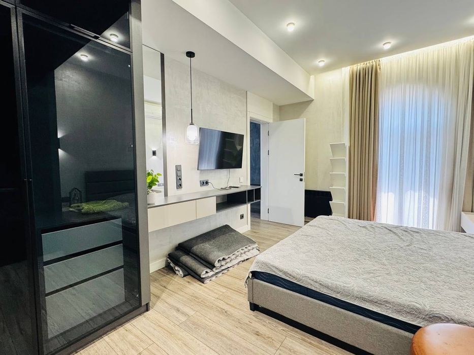 ЖК Арзу на Нукусской 2х-комн квартира Ор.:Посольство России