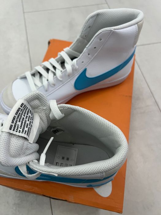 Adidasi NIKE BLAZER De Vanzare
