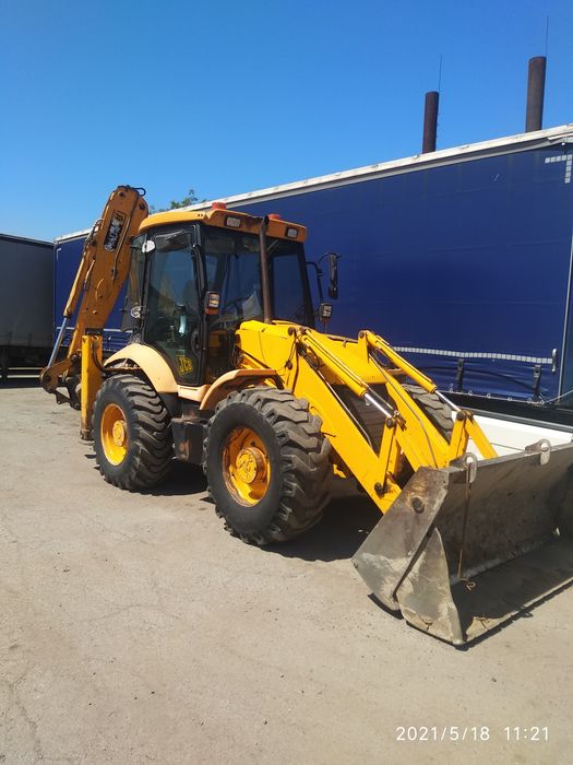 Экскаватор погрузчик 3в одном