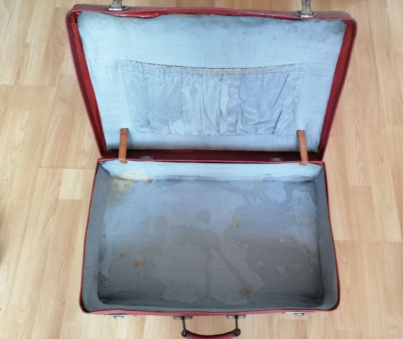 3 броя ретро куфара:2 винтидж от мукава, от соца+ 1 от изк. кожа